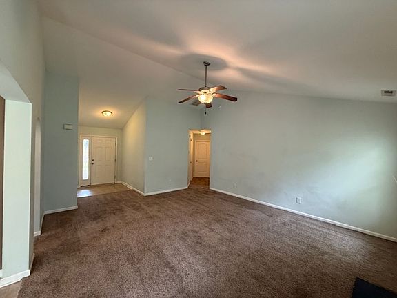5th image of 212 Garden Folly Ln