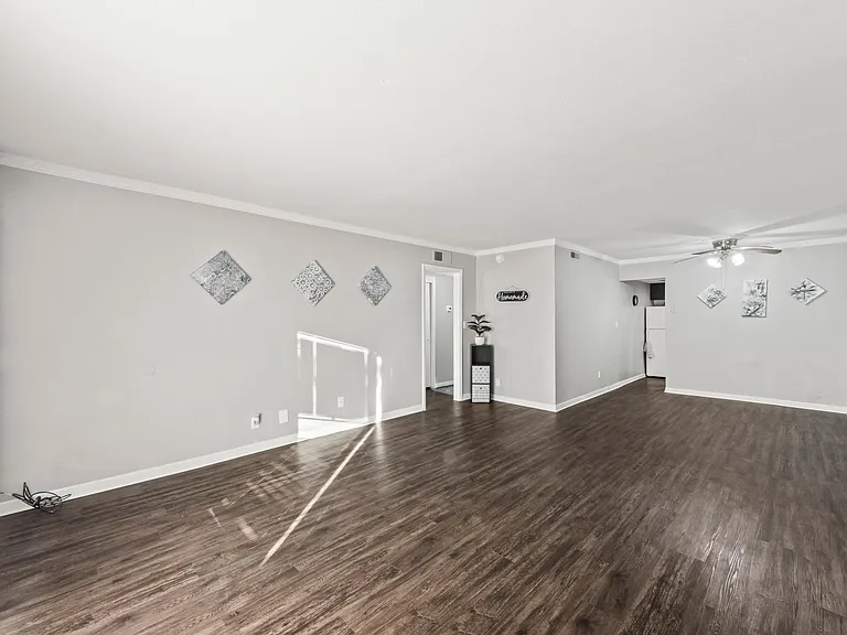 The Woods Apartments — Photo 17