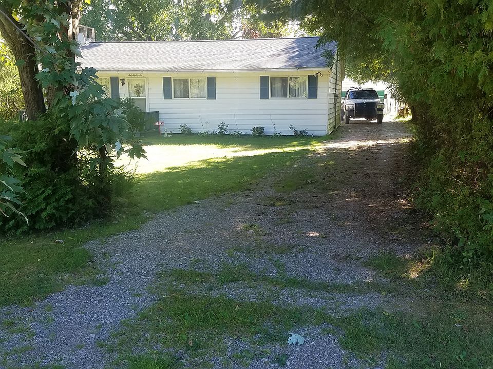 1st image of 6086 Huron Dr