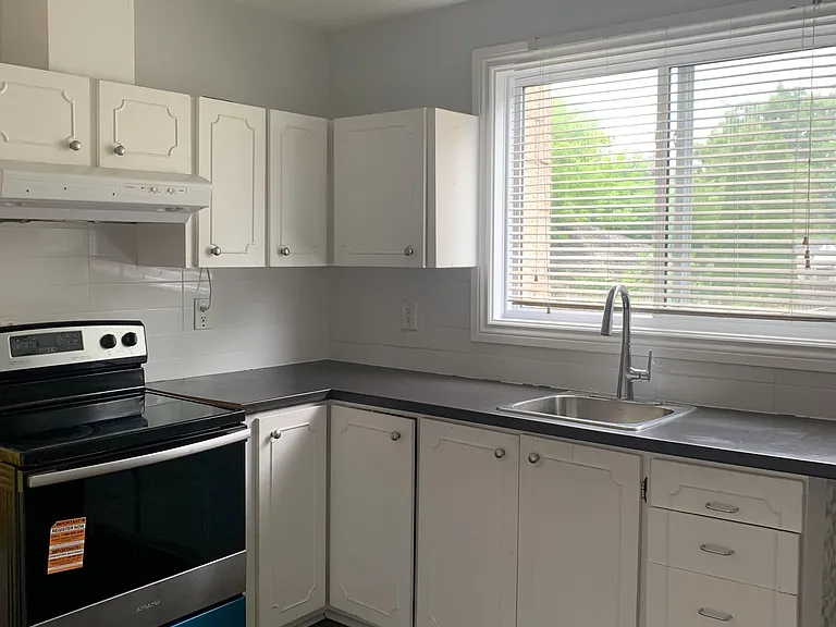 96 Ontario St #2 — Photo 6