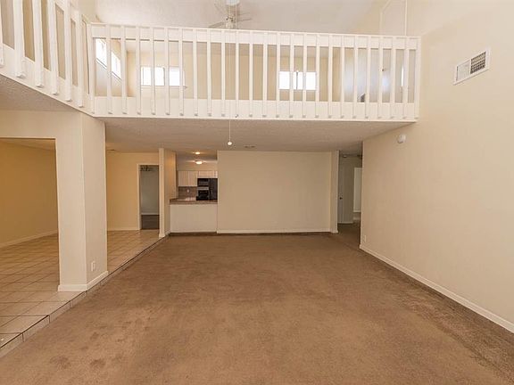 4th image of 13510 Clarewood Dr