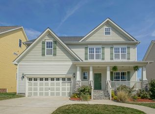 2721 Royal Forrest Dr, Raleigh, NC 27614