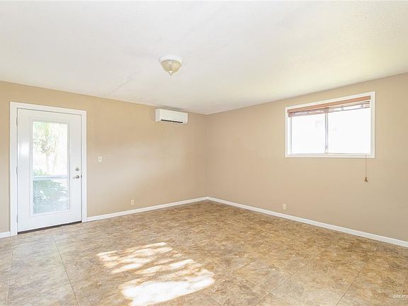5th image of 203 Austin Blvd