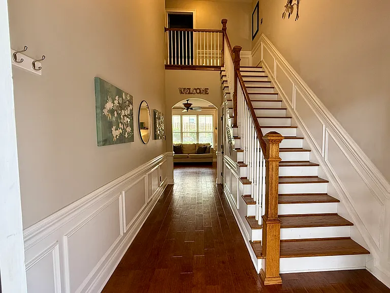 Welcoming entry
