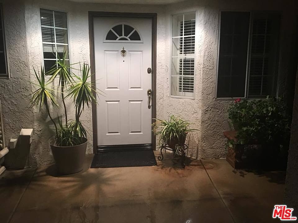 1st image of 822 Calle Los Gatos