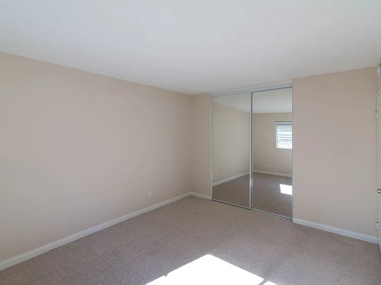 Kenora Terrace Apartments - Spring Valley, CA — Photo 43