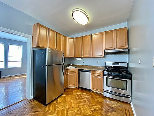 2nd image of 23-10 29th Ave #3R