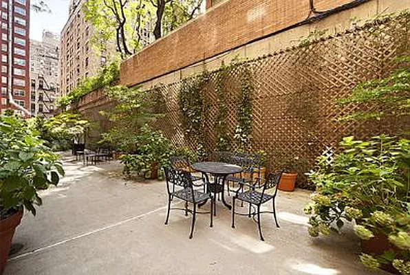 Sold by Corcoran | media 16