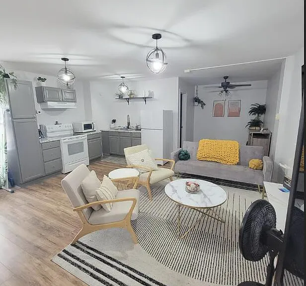 1318 Lee Ave #C7 — Photo 1