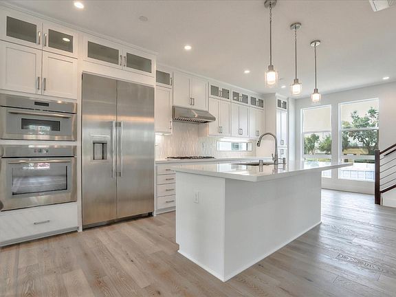 3rd image of 3503 Toomey Pl