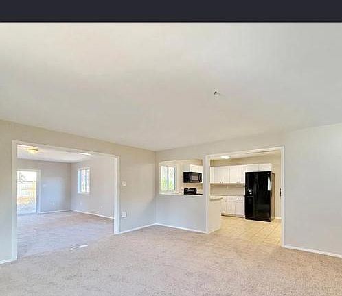 5th image of 48 Pittman Ln #48