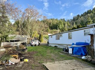 233 E D Ave, Drain, OR 97435