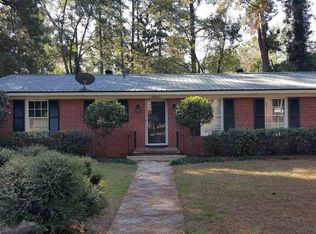 3504 Indian Springs Dr, Marshall, TX 75672