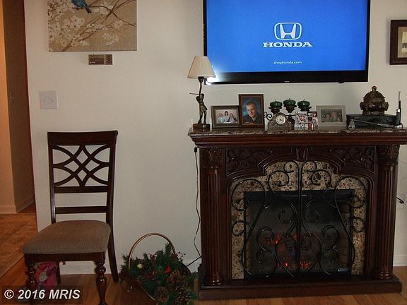 4th image of 1203 Raven Wood Ct Unit 104