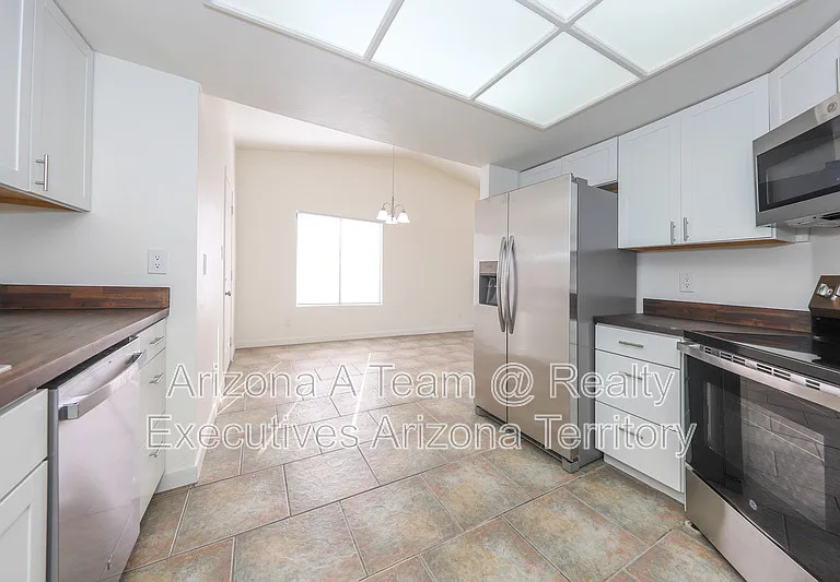 10140 E Karen Pl — Photo 14