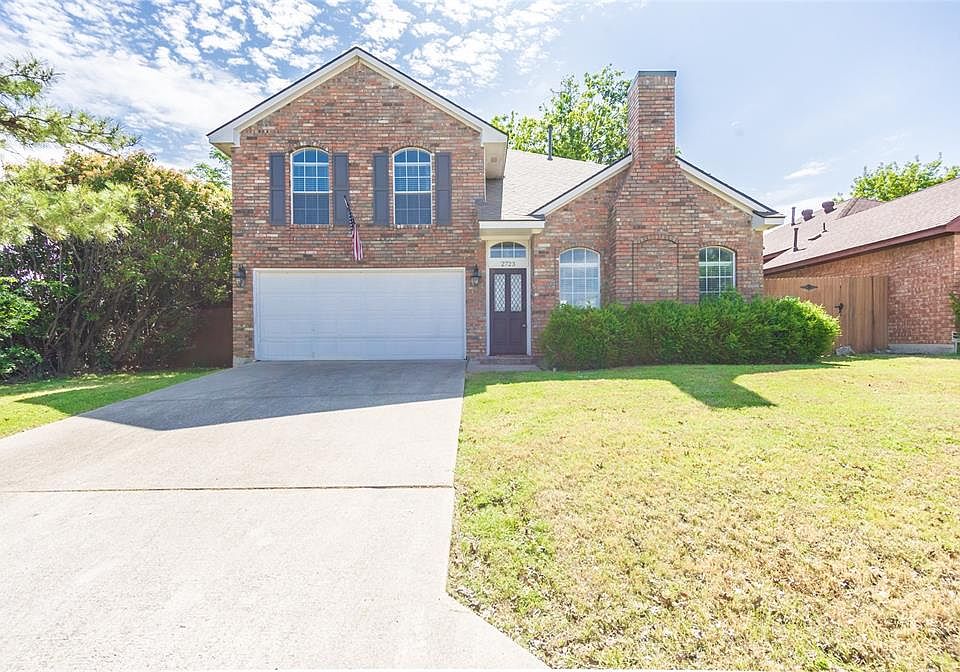 1st image of 2723 Pinery Ln