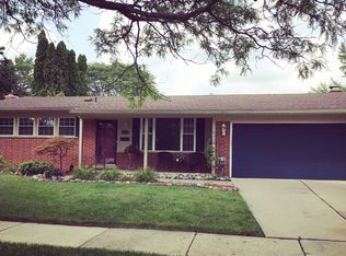 36208 Ladywood St, Livonia, MI 48154