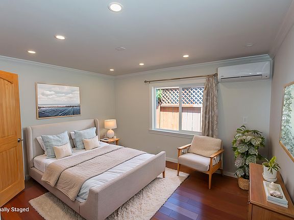 4th image of 1732 Pierce St Unit 1