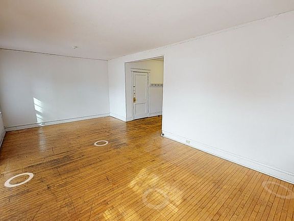 5th image of 1902 E Linnwood Ave APT 5