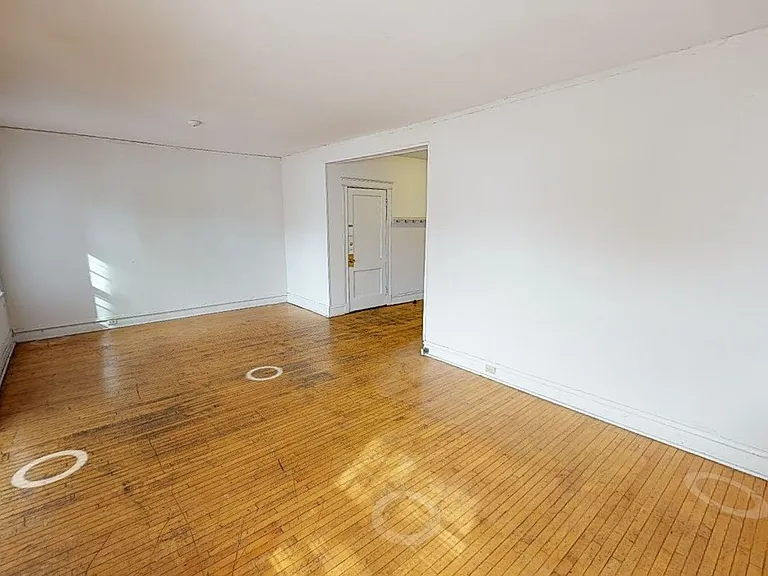 1902 E Linnwood Ave — Photo 41