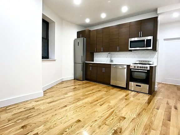 2nd image of 2067 7th Ave APT 3B