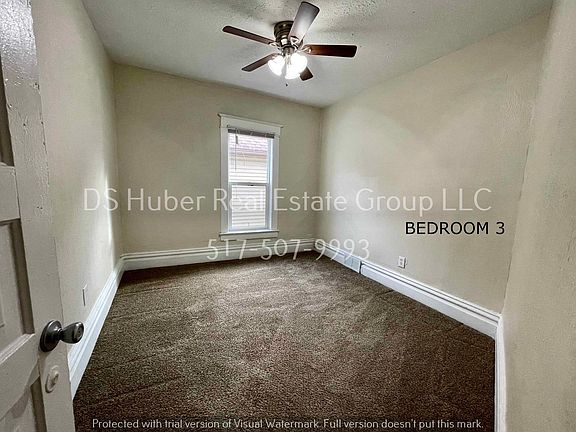 5th image of 1037 Bement St #1101