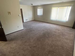 1715 N Lewis Ave #6, Zion, IL 60099
