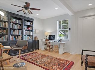 2211 NE 9th Ave, Wilton Manors, FL 33305