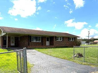 161 Gardenia Dr, Ewing, VA 24248