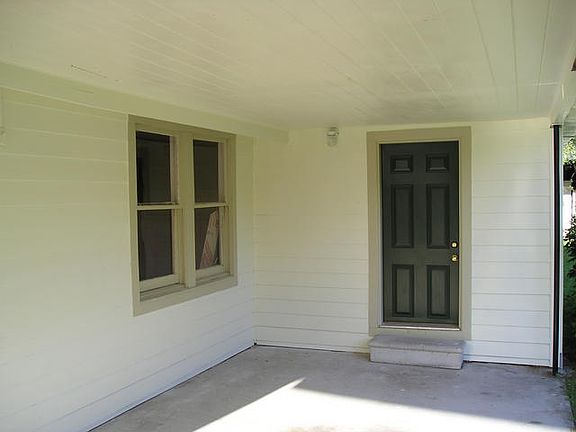 4th image of 132 Idaho Ave