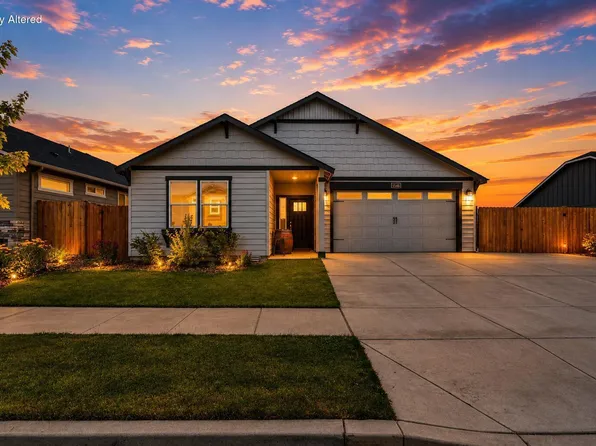 1546 NW Varnish Pl, Redmond, OR 97756