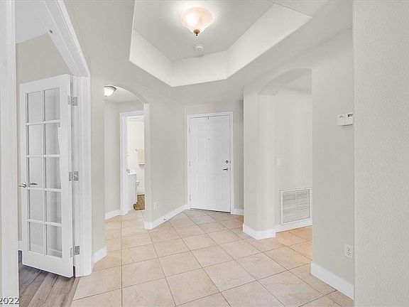 3rd image of 10809 Garden Mist Dr APT 2095