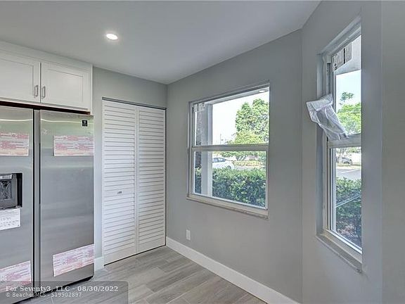 5th image of 1501 Cayman Way APT D1
