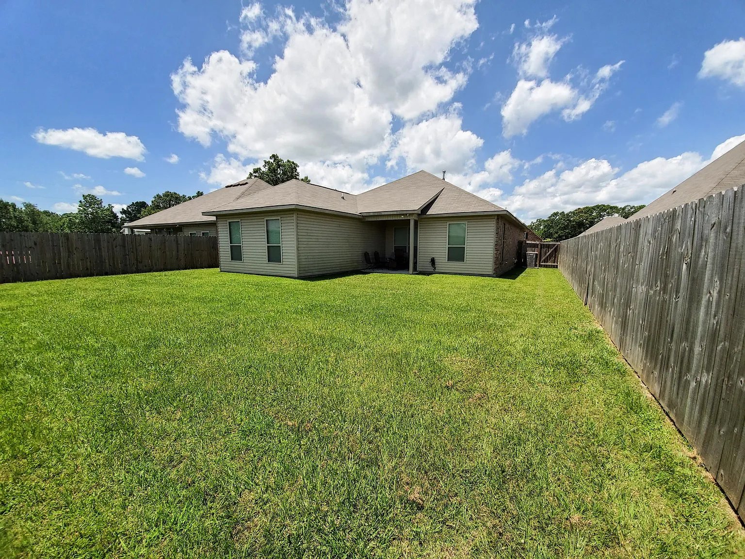 Marblestone Ave, Prairieville — Photo 2