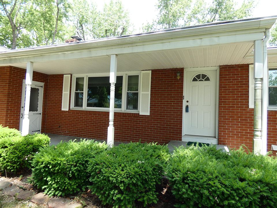 1st image of 2395 Lora Dr