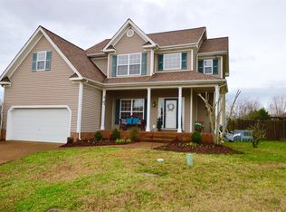 1405 Staunton Mill Ct, Thompsons Station, TN 37179