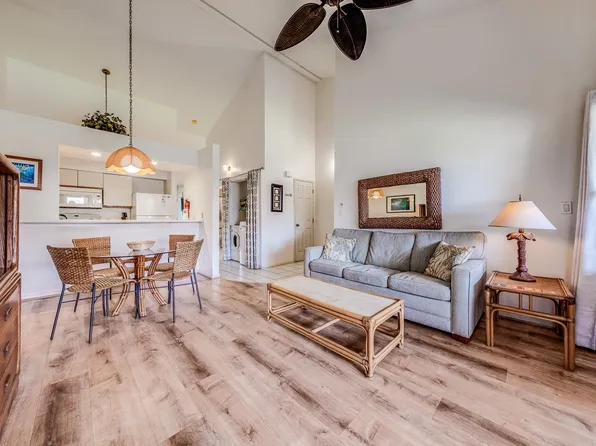 679 S Kihei Rd APT D208, Kihei, HI 96753