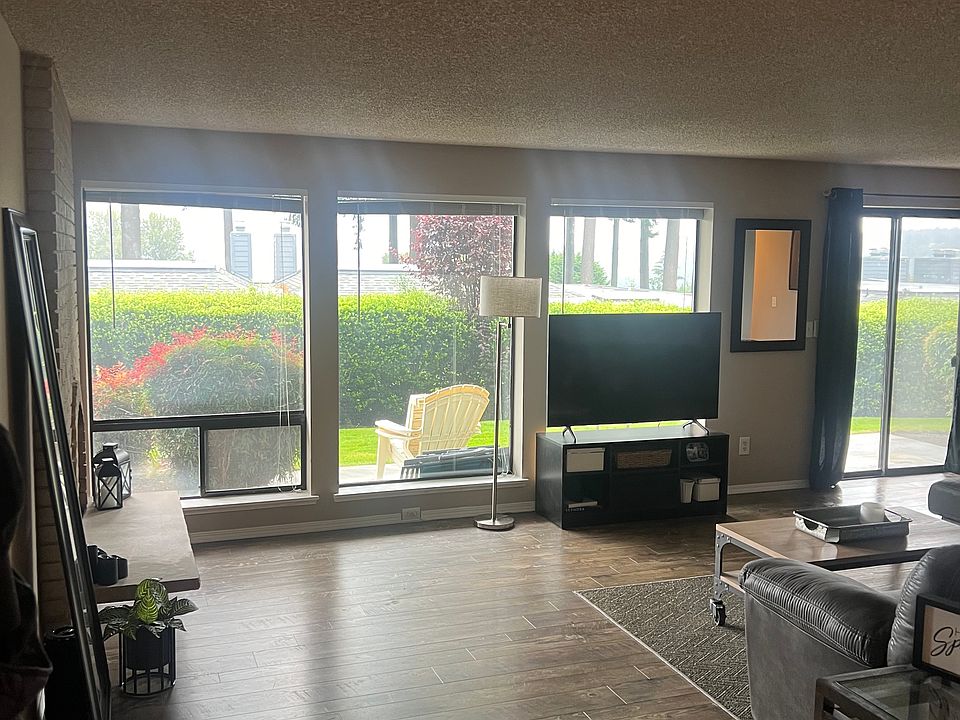 1st image of 7400 Stinson Ave APT 113