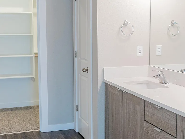 11301 NE 23rd St #15 — Photo 3