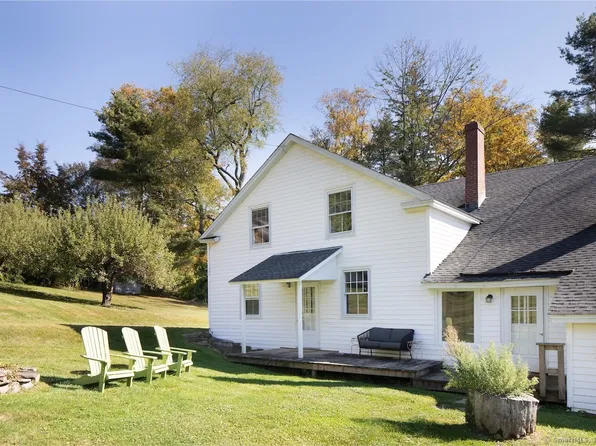 104 Sunset Ridge Rd, Norfolk, CT 06058