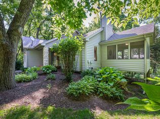 8 Thunder Rock Trl, Galena, IL 61036