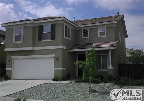 This could be your great house in a great area - close to freeway.