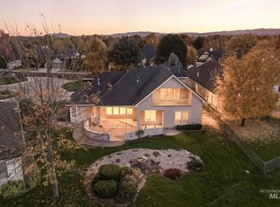 1007 W Oakhampton Dr, Eagle, ID 83616