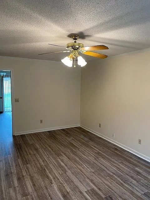 2 bed, 2.0 bath, 963 sqft, $1,000 — Photo 3