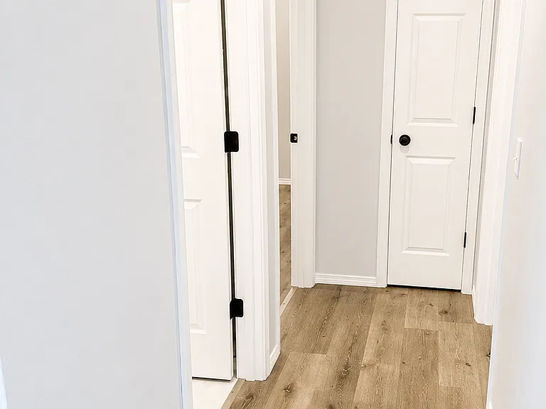 2833 Patch St — Photo 11