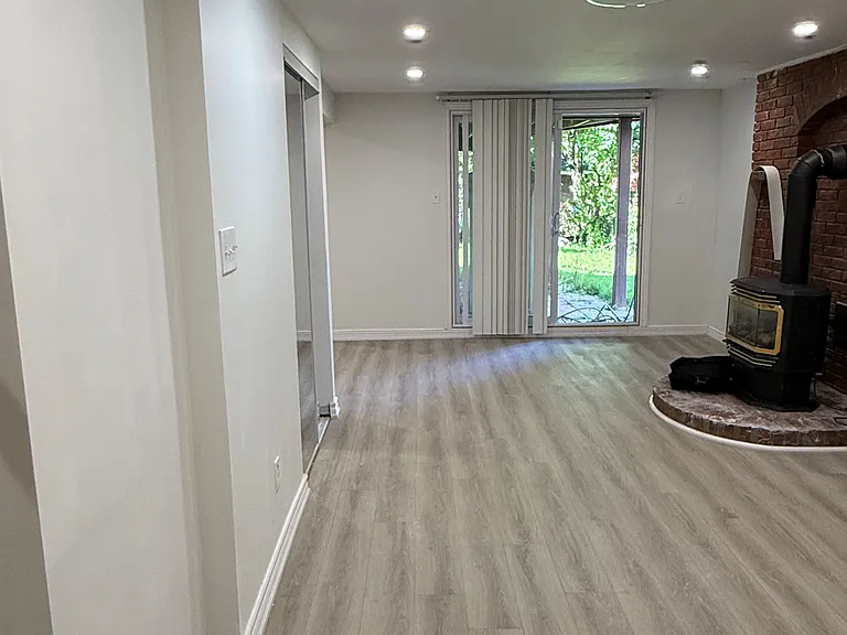 3 Nearctic Ct #BASEMENT — Photo 6
