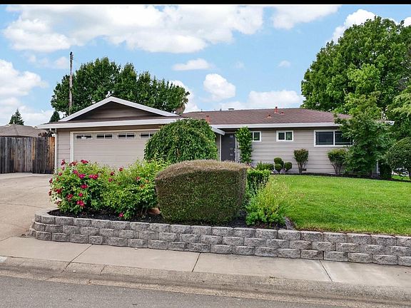 3rd image of 8402 Seeno Ave