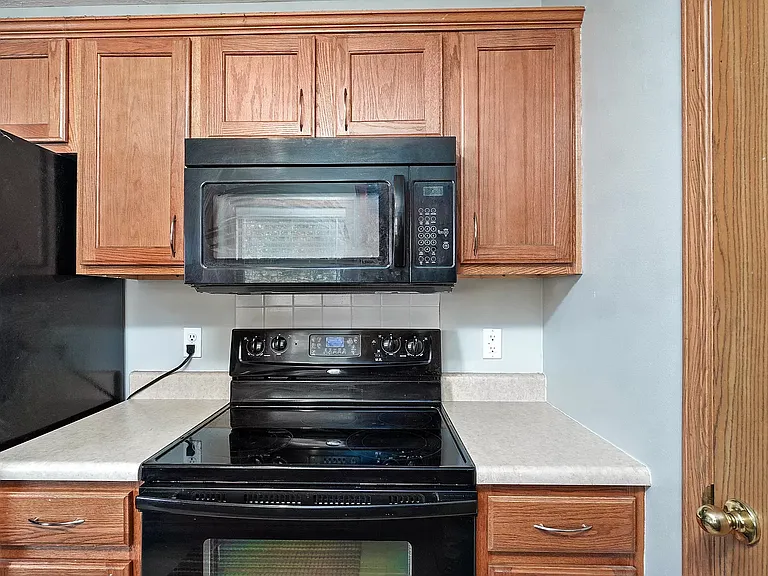 1141 N Nolting Ave — Photo 21