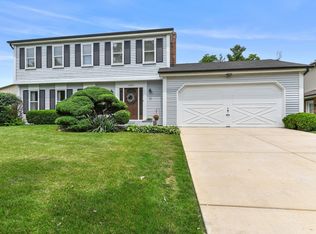 1420 Concord Dr, Downers Grove, IL 60516