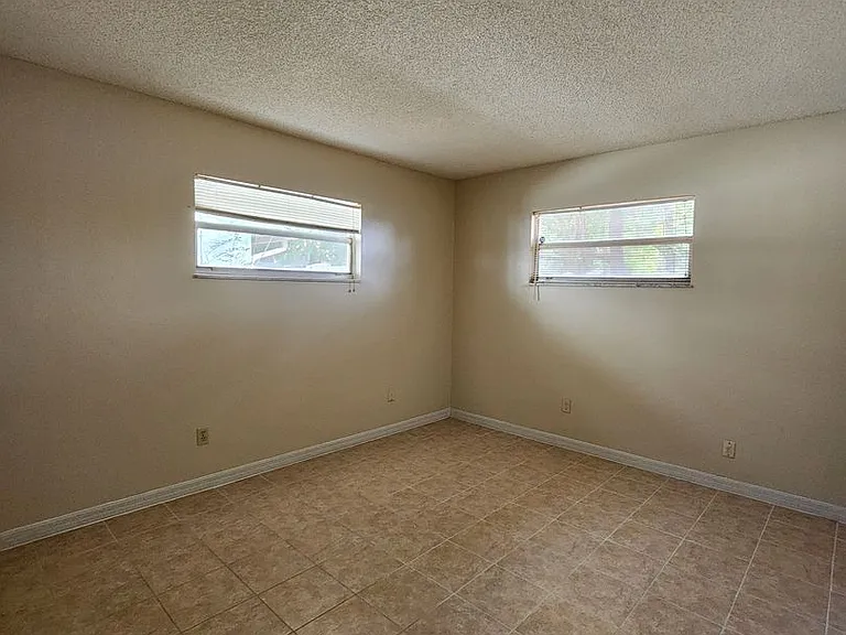 2291 Pipestone Ct — Photo 5